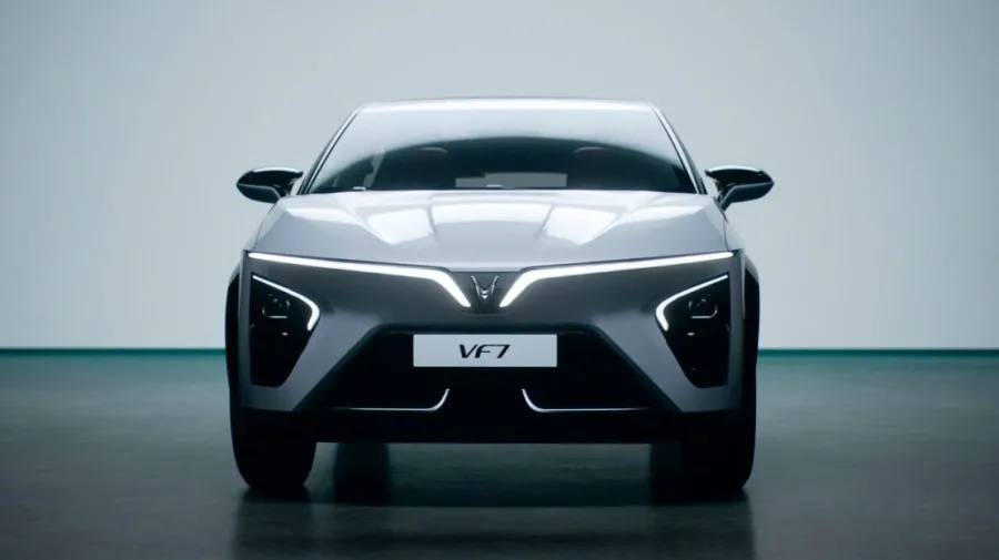 VinFast VF 7 - 14